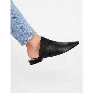 Free People Sienna Slip On Loafer in Black size 7